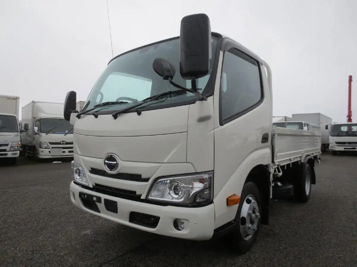 日野 デュトロ 小型 平ボディ 2KG-XZC605M R6 の中古トラック【車両No.182168】