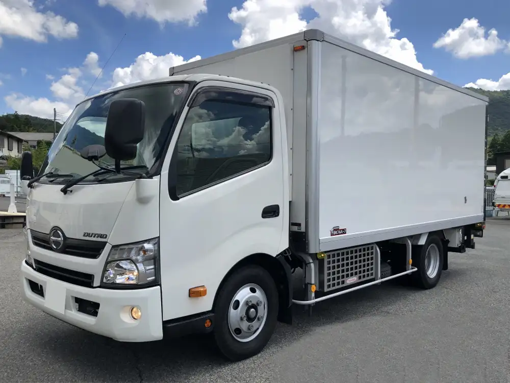 日野 デュトロ 小型 冷凍冷蔵 低温 パワーゲート の中古トラック【車両No.182160】