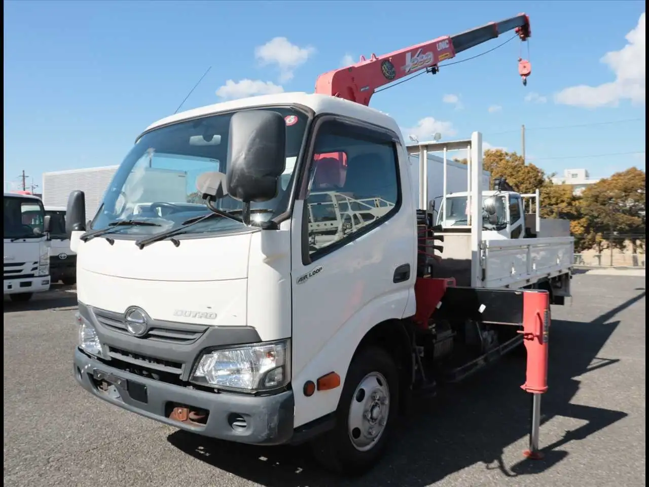 日野 デュトロ 小型 クレーン付 3段 ラジコン の中古トラック【車両No.182307】