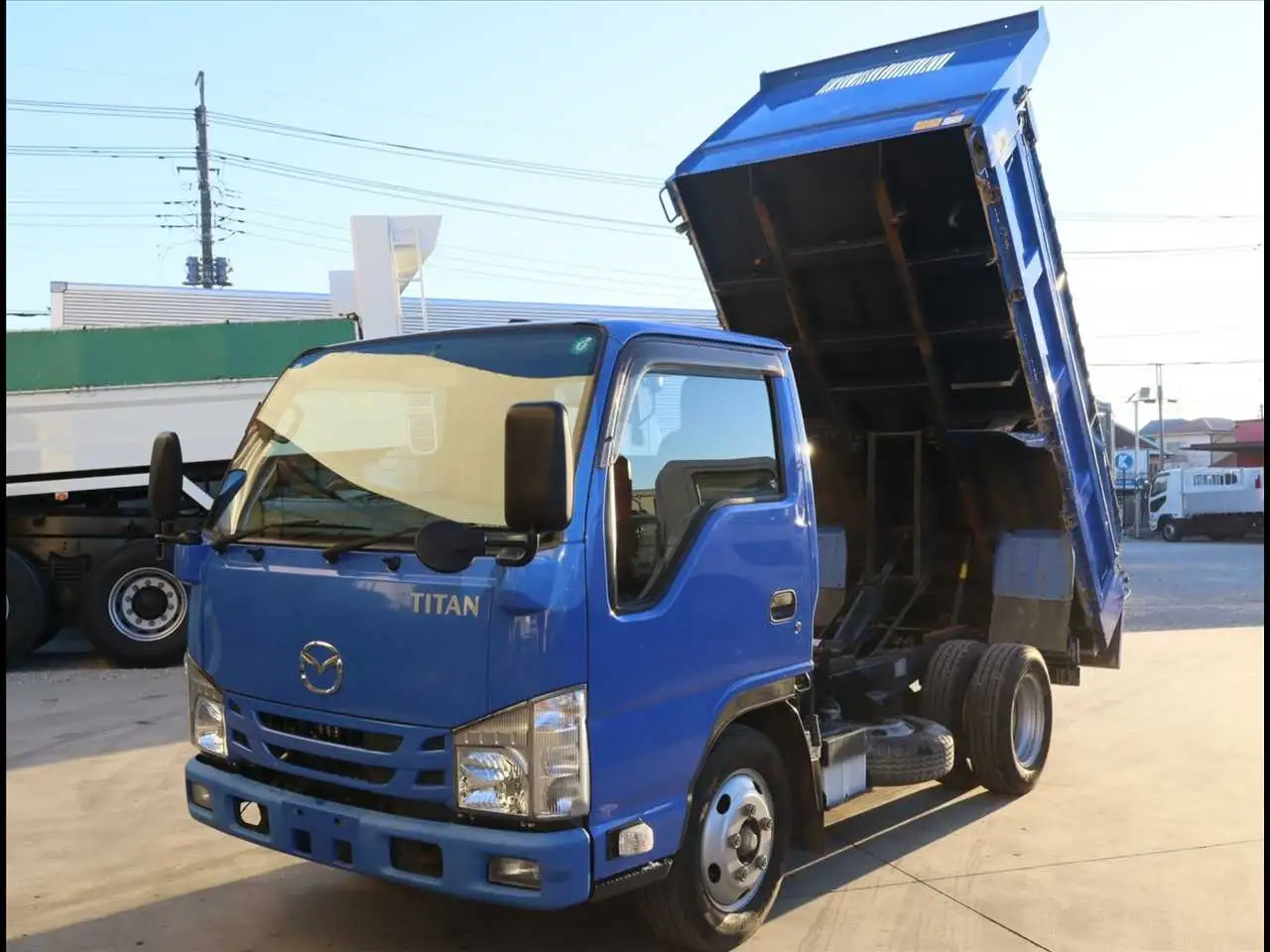 マツダ タイタン 小型 ダンプ 強化 コボレーン の中古トラック【車両No.182281】