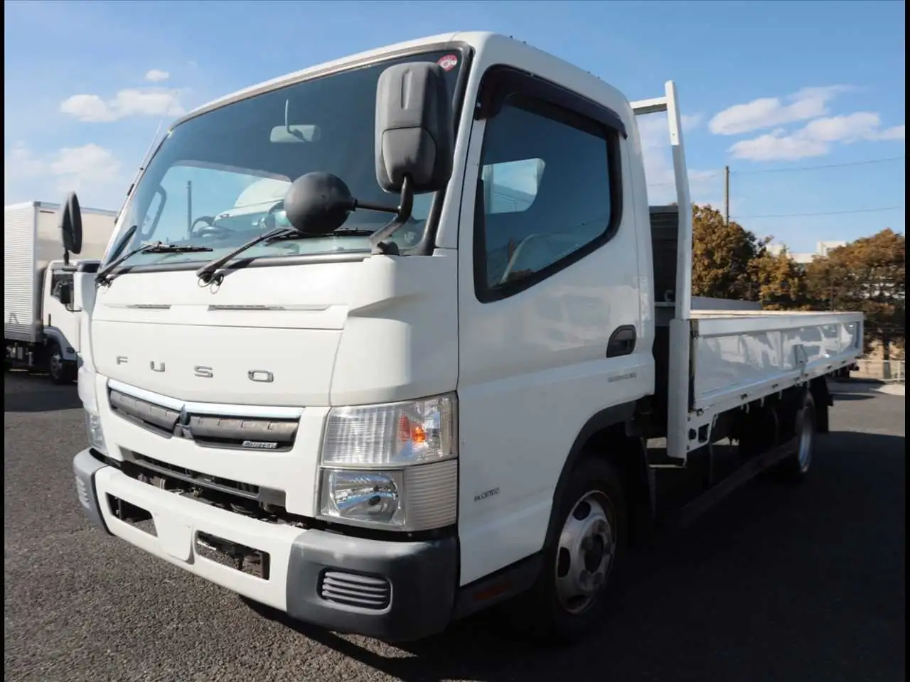 三菱 キャンター 小型 平ボディ TPG-FEB50 H29 の中古トラック【車両No.182282】