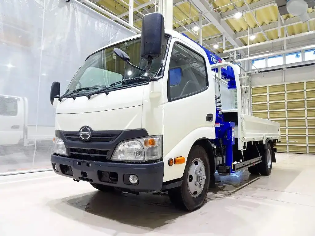 日野 デュトロ 小型 クレーン付 4段 ラジコン の中古トラック【車両No.182271】