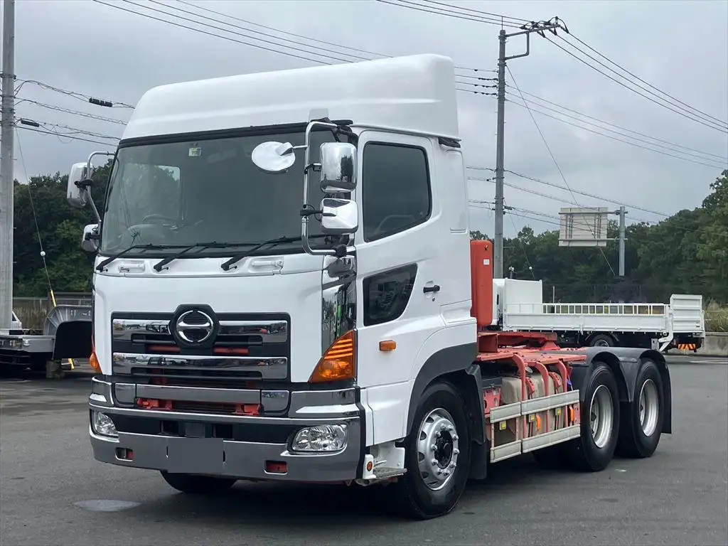 日野 プロフィア 大型 トラクター ハイルーフ 2デフ の中古トラック【車両No.182371】