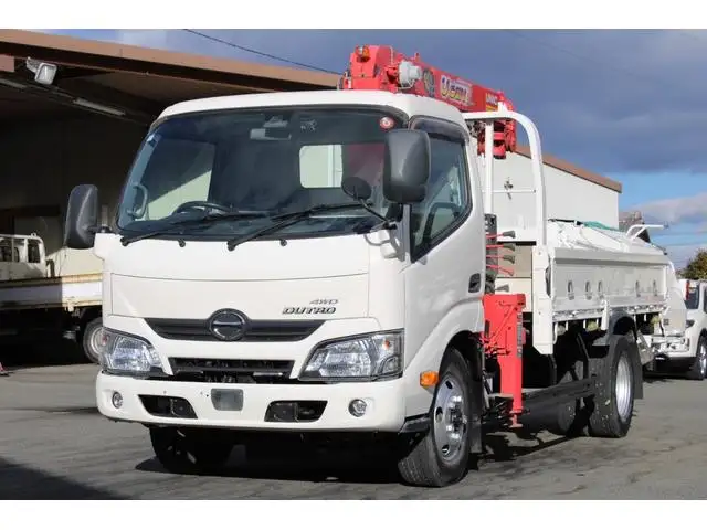 日野 デュトロ 小型 クレーン付 3段 ラジコン の中古トラック【車両No.182396】