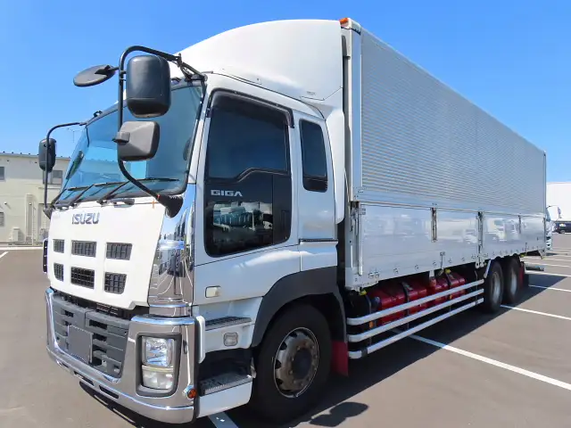 いすゞ ギガ 大型 ウイング パワーゲート 床鉄板 の中古トラック【車両No.182455】