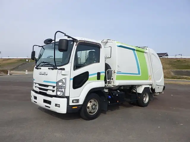いすゞ フォワード 中型/増トン パッカー車 プレス式 2RG-FRR90S1 の中古トラック【車両No.182536】