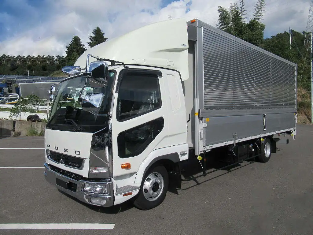 三菱 ファイター 中型/増トン ウイング エアサス ベッド の中古トラック【車両No.182798】