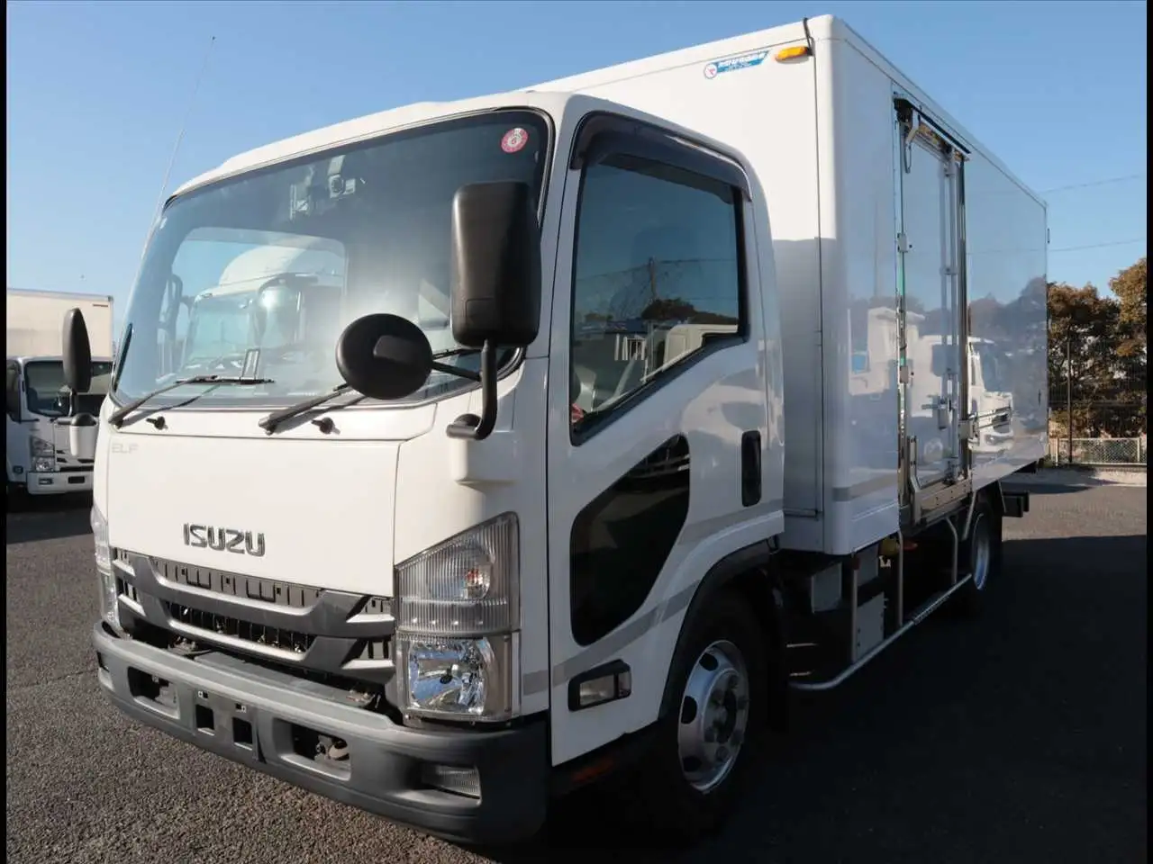 いすゞ エルフ 小型 冷凍冷蔵 保冷 サイドドア の中古トラック【車両No.182793】