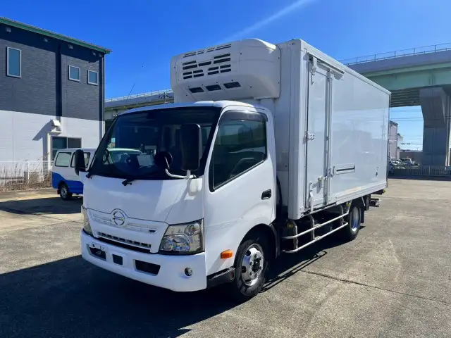 日野 デュトロ 小型 冷凍冷蔵 低温 パワーゲート の中古トラック【車両No.183063】