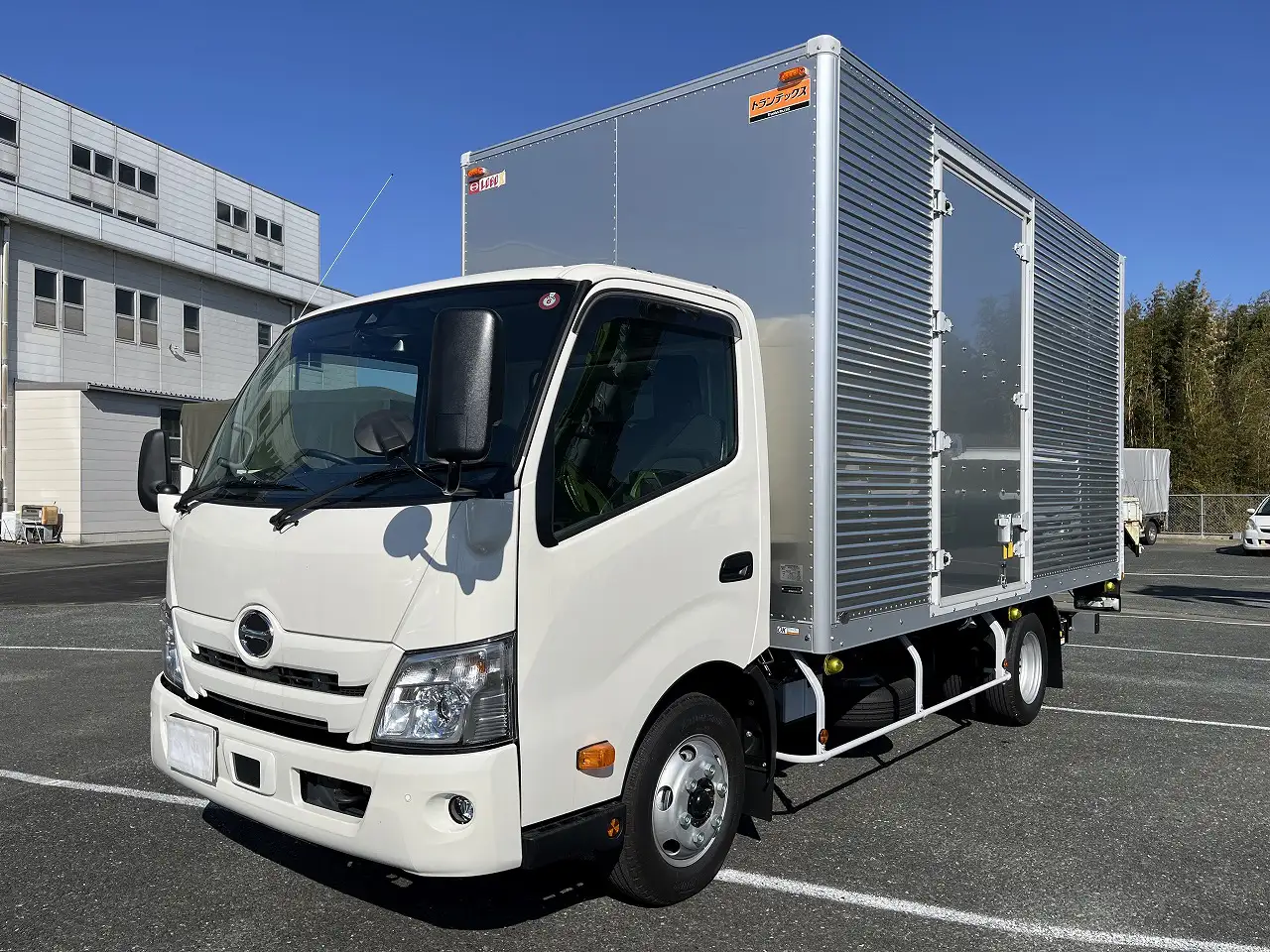 日野 デュトロ 小型 アルミバン パワーゲート サイドドア の中古トラック【車両No.183078】