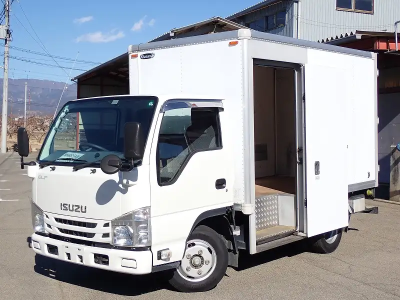 いすゞ エルフ 小型 アルミバン サイドドア 3枚観音 の中古トラック【車両No.183210】