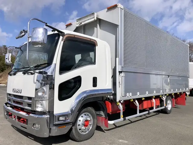 いすゞ フォワード 中型/増トン ウイング ベッド TKG-FRR90S2 の中古トラック【車両No.183245】