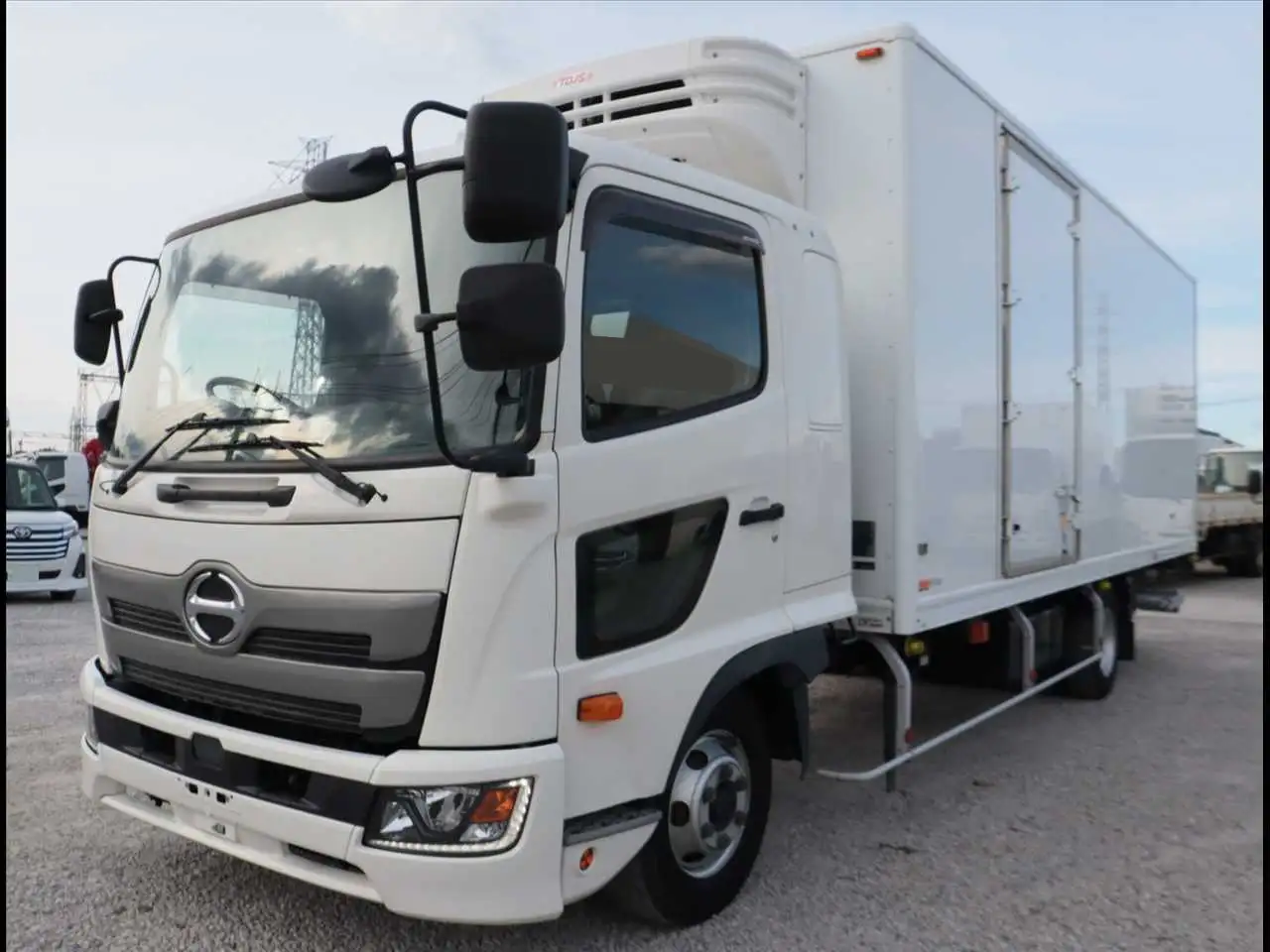日野 レンジャー 中型/増トン 冷凍冷蔵 低温 パワーゲート の中古トラック【車両No.183255】