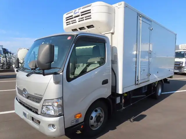 日野 デュトロ 小型 冷凍冷蔵 中温 スタンバイ の中古トラック【車両No.183330】