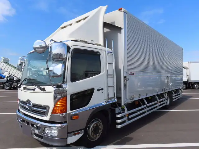 日野 レンジャー 中型/増トン ウイング エアサス ベッド の中古トラック【車両No.183374】