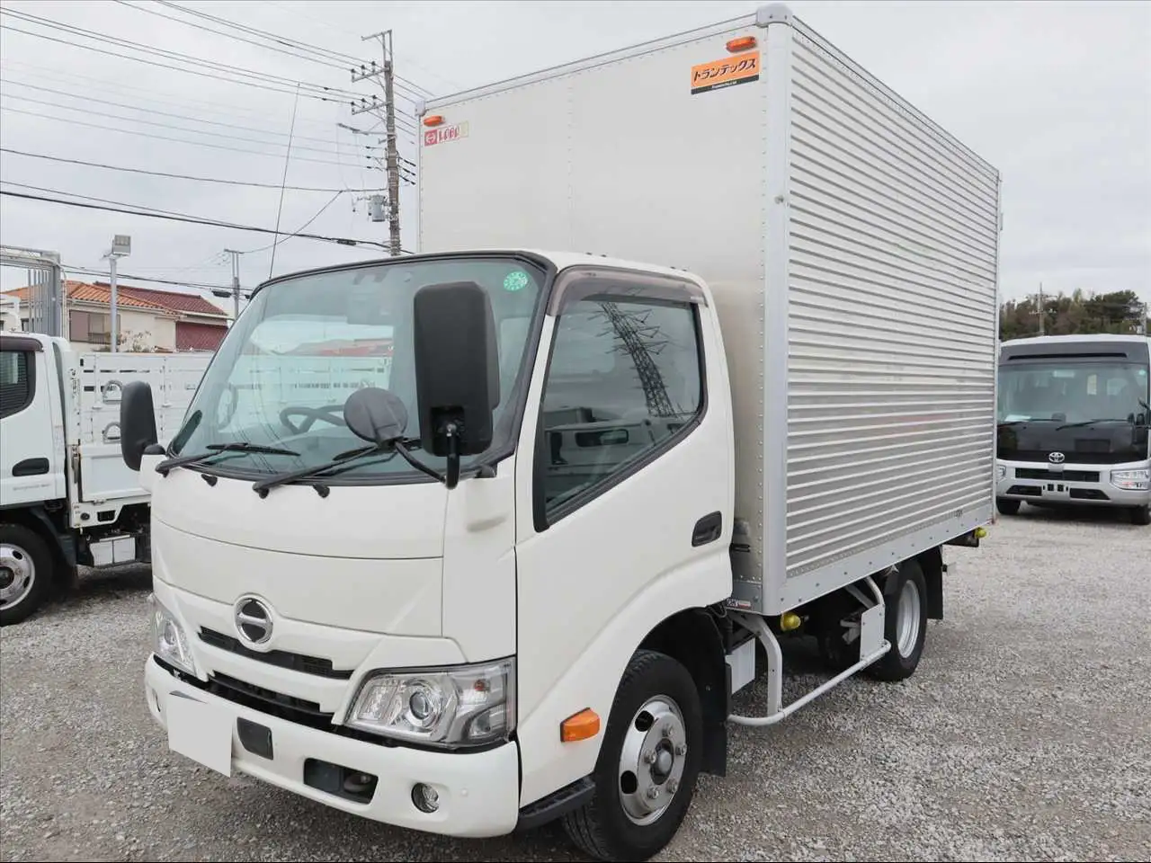 日野 デュトロ 小型 アルミバン 2RG-XZC605M R4 の中古トラック【車両No.183444】
