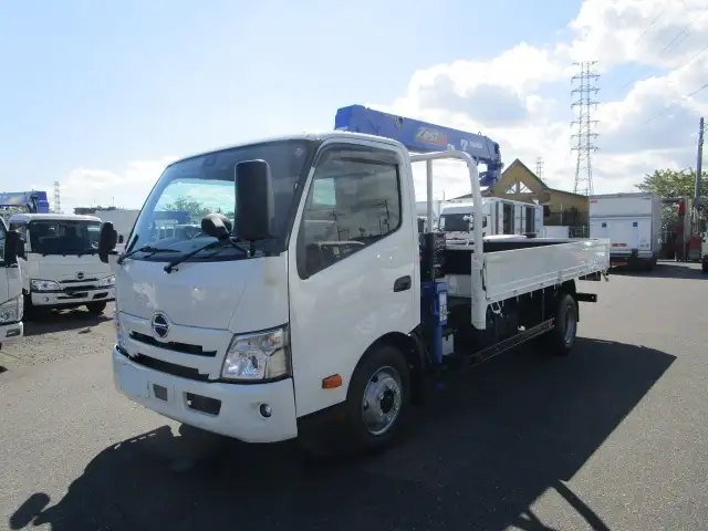 日野 デュトロ 小型 クレーン付 4段 ラジコン の中古トラック【車両No.183575】