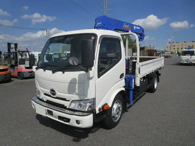 日野 デュトロ 小型 クレーン付 4段 ラジコン の中古トラック【車両No.183573】