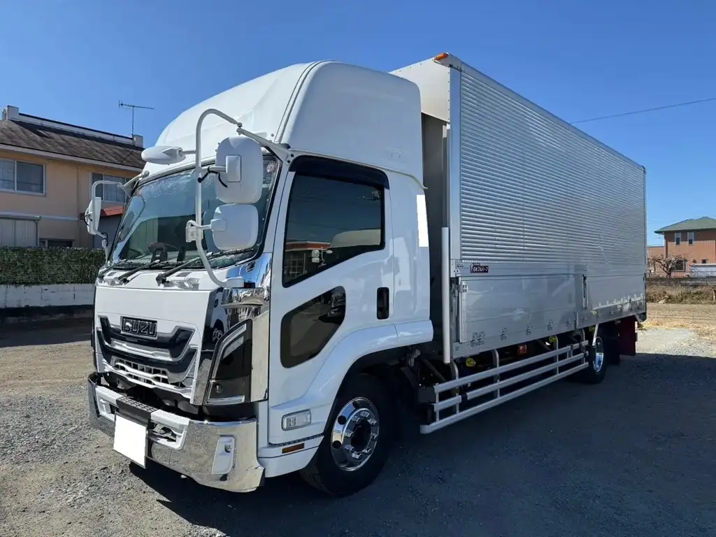 いすゞ フォワード 中型/増トン ウイング エアサス ベッド の中古トラック【車両No.183588】