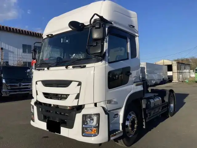 いすゞ ギガ 大型 トラクター ハイルーフ 1デフ の中古トラック【車両No.183582】