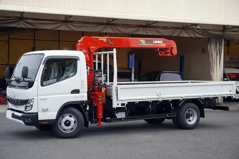 三菱 キャンター 小型 クレーン付 4段 ラジコン の中古トラック【車両No.183597】