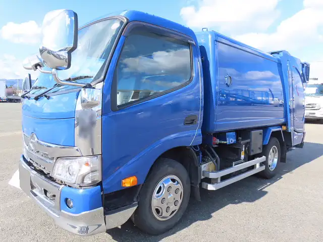 日野 デュトロ 小型 パッカー車 巻き込み式 回転ダンプ式 の中古トラック【車両No.183705】
