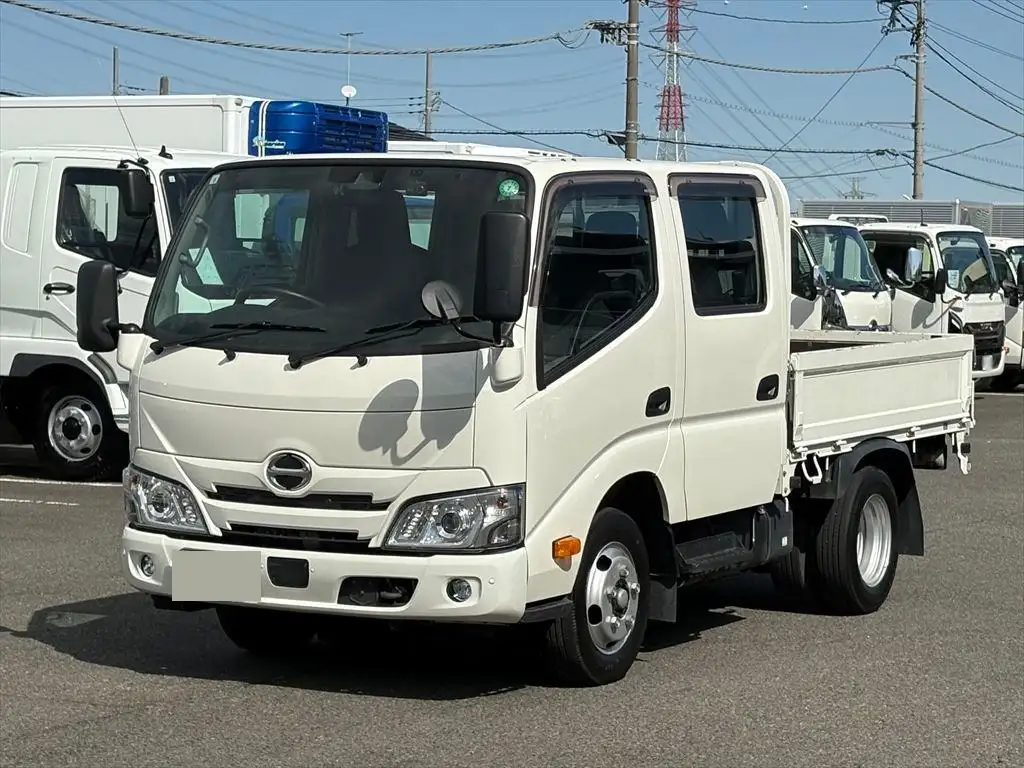 日野 デュトロ 小型 平ボディ Wキャブ 2RG-XZU605M の中古トラック【車両No.183852】