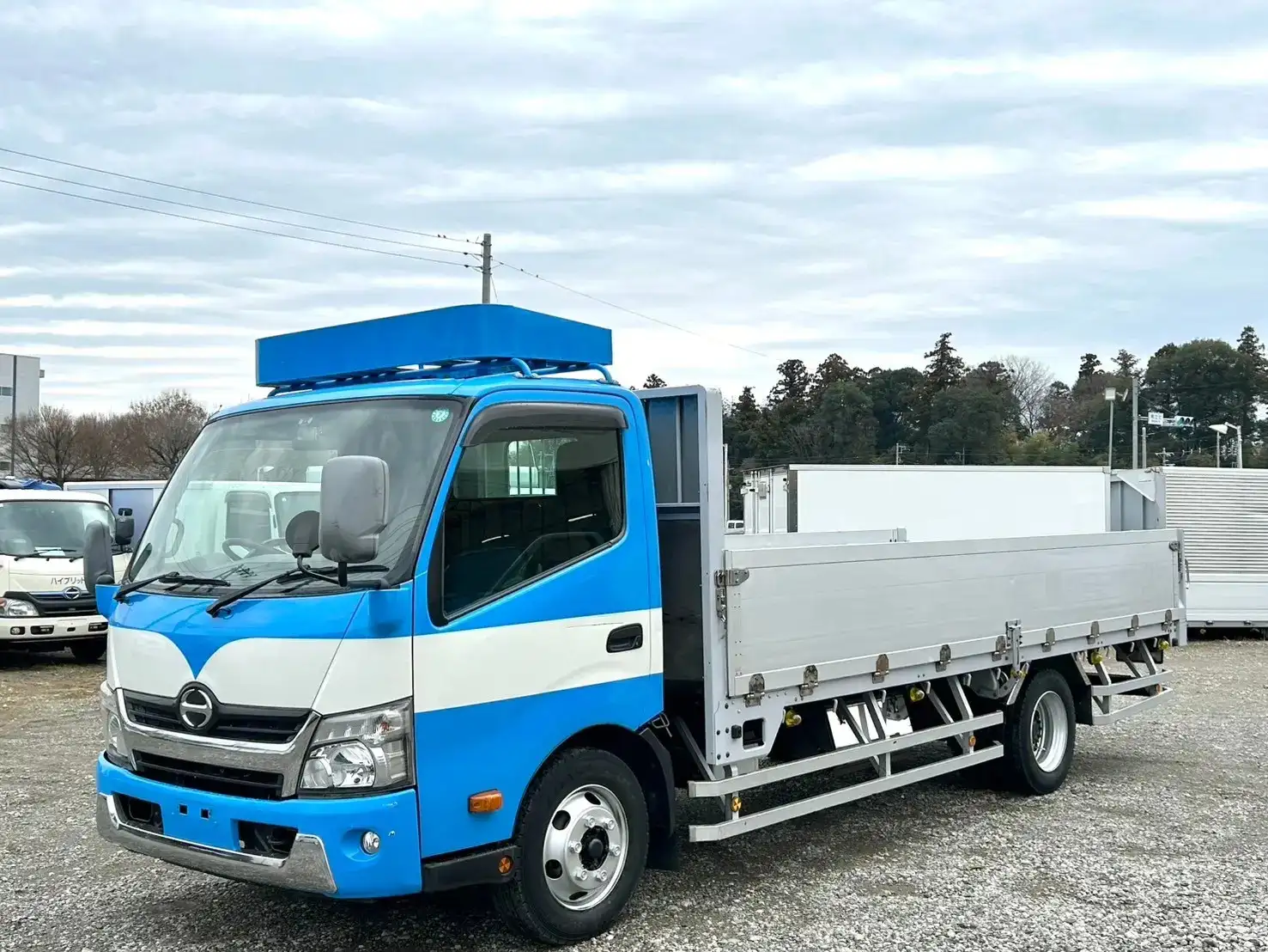日野 デュトロ 小型 平ボディ 床鉄板 アルミブロック の中古トラック【車両No.183799】