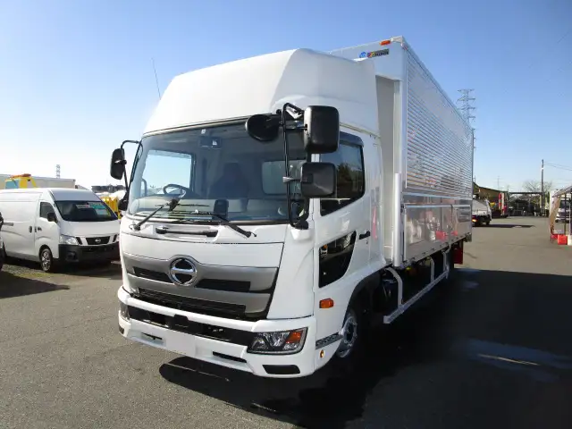日野 レンジャー 中型/増トン ウイング エアサス ベッド の中古トラック【車両No.183982】