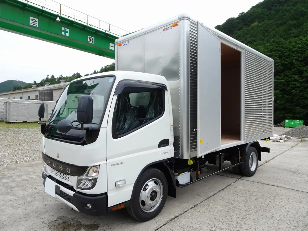 三菱 キャンター 小型 アルミバン サイドドア 2RG-FEAV0 の中古トラック【車両No.183895】