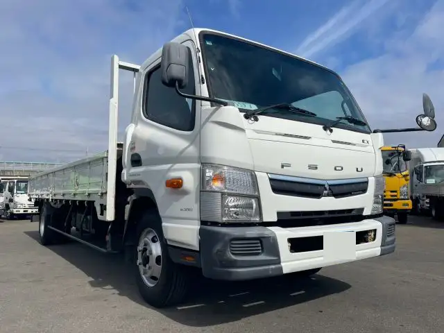 三菱 キャンター 小型 平ボディ TPG-FED90 H28 の中古トラック【車両No.184024】