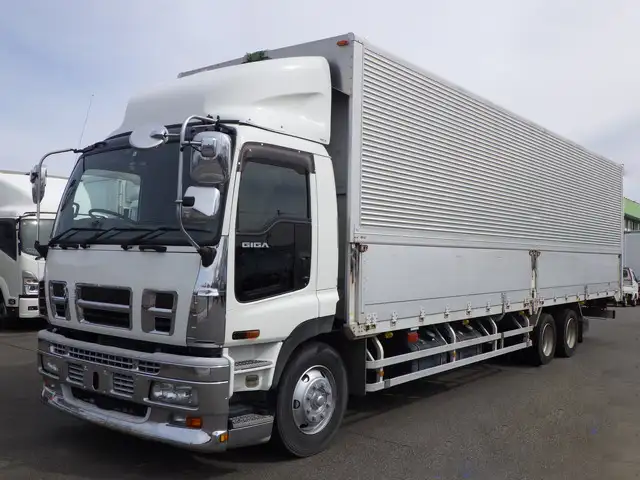 いすゞ ギガ 大型 ウイング エアサス PDG-CYY77V8J の中古トラック【車両No.184272】