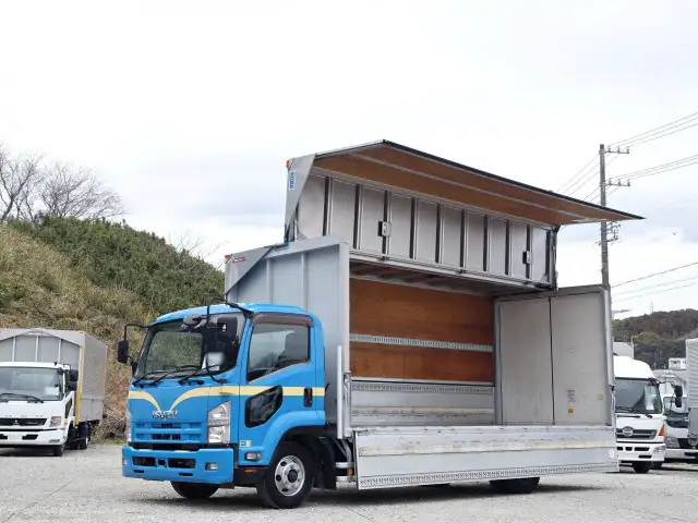 いすゞ フォワード 中型/増トン ウイング TKG-FRR90S2 H26 の中古トラック【車両No.184271】