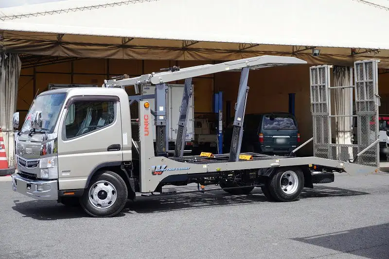 三菱 キャンター 小型 車両重機運搬 ラジコン ウインチ の中古トラック【車両No.184488】