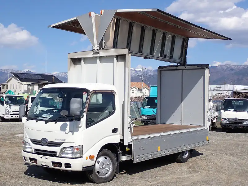 日野 デュトロ 小型 ウイング TKG-XZU650M H26 の中古トラック【車両No.184538】