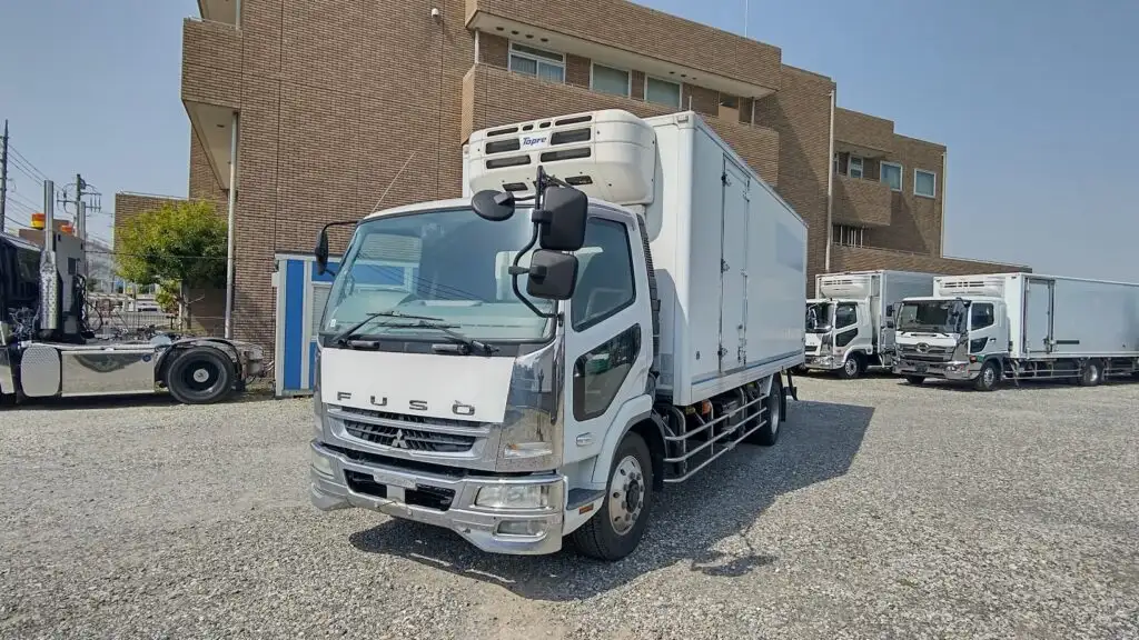 三菱 ファイター 中型/増トン 冷凍冷蔵 低温 キーストン の中古トラック【車両No.184765】
