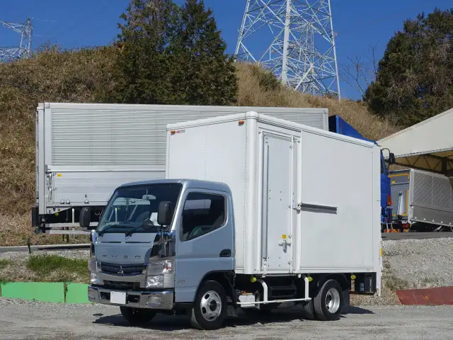 三菱 キャンター 小型 アルミバン パワーゲート サイドドア の中古トラック【車両No.184702】