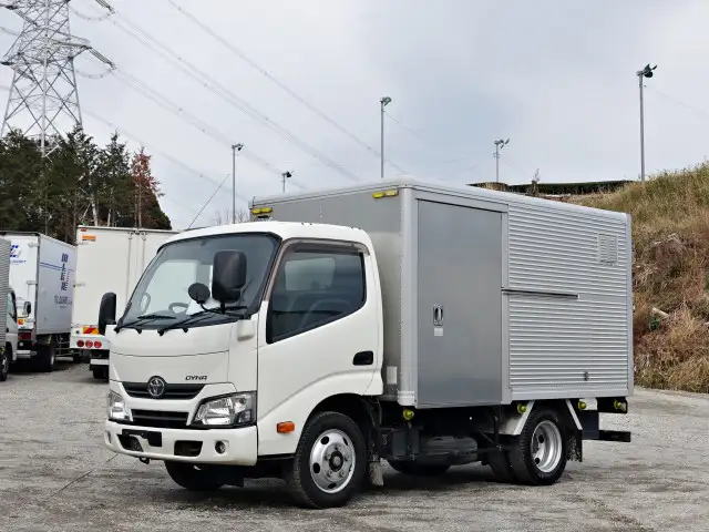 トヨタ ダイナ 小型 アルミバン サイドドア TKG-XZU605 の中古トラック【車両No.184697】