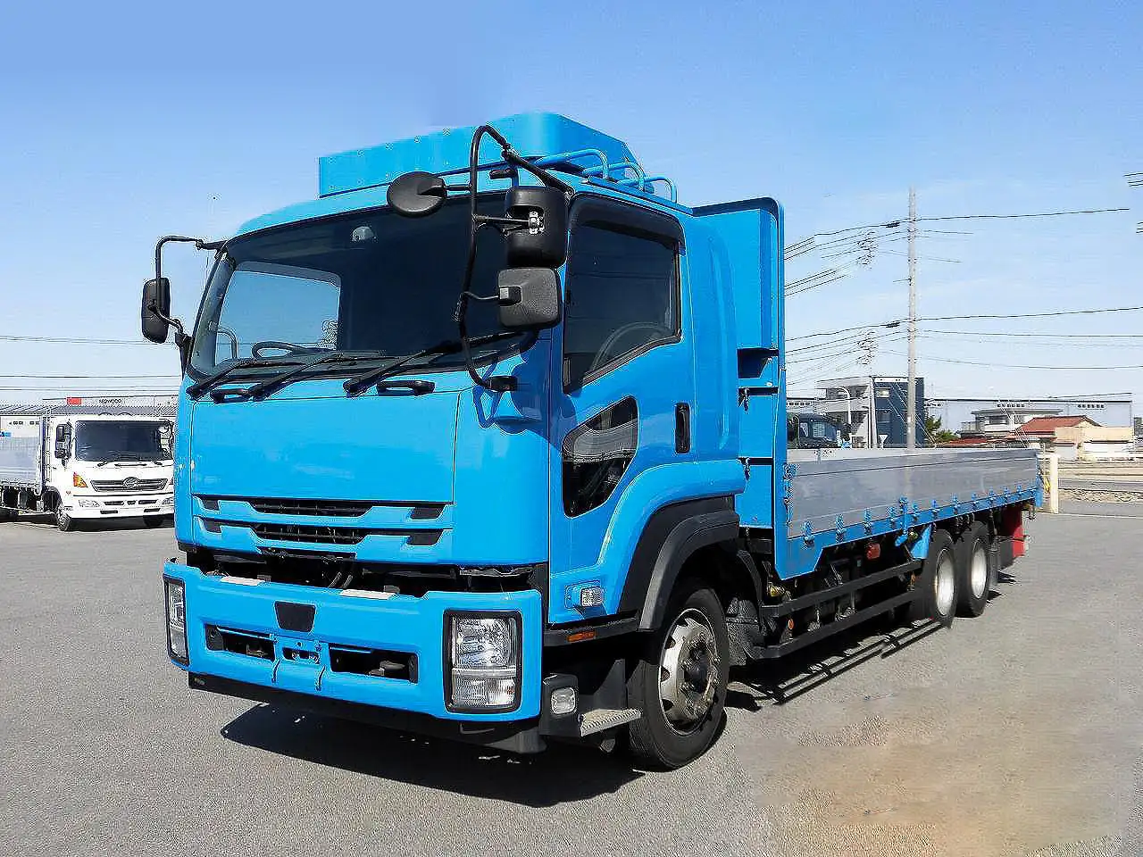いすゞ フォワード 中型/増トン 平ボディ アルミブロック ベッド の中古トラック【車両No.184665】
