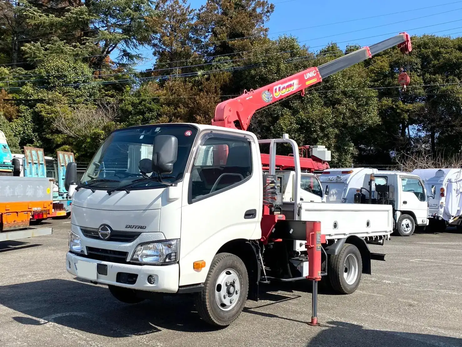 日野 デュトロ 小型 クレーン付 3段 ラジコン の中古トラック【車両No.184729】