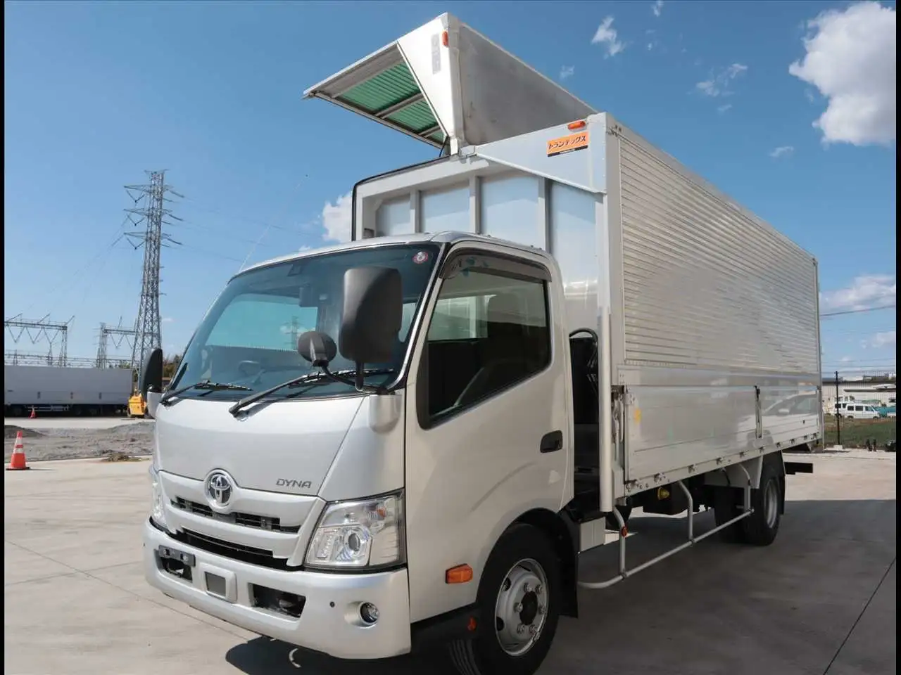 トヨタ ダイナ 小型 ウイング 2KG-XZU730 R3 の中古トラック【車両No.184826】