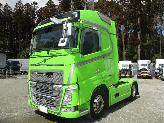 ボルボ トラック 大型 トラクター ハイルーフ 1デフ の中古トラック【車両No.184937】