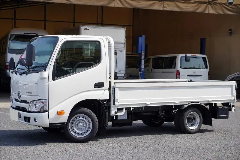 トヨタ ダイナ 小型 平ボディ 3BF-TRY230 R7 の中古トラック【車両No.184972】