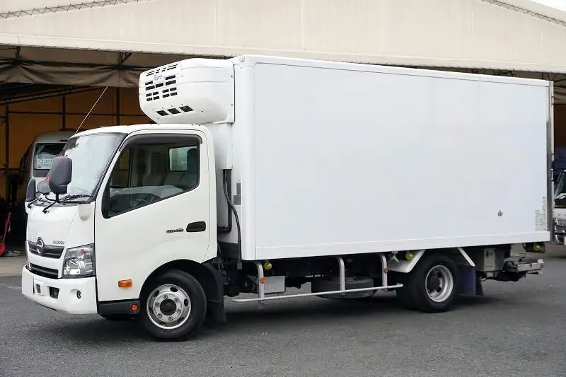 日野 デュトロ 小型 冷凍冷蔵 低温 パワーゲート の中古トラック【車両No.184995】