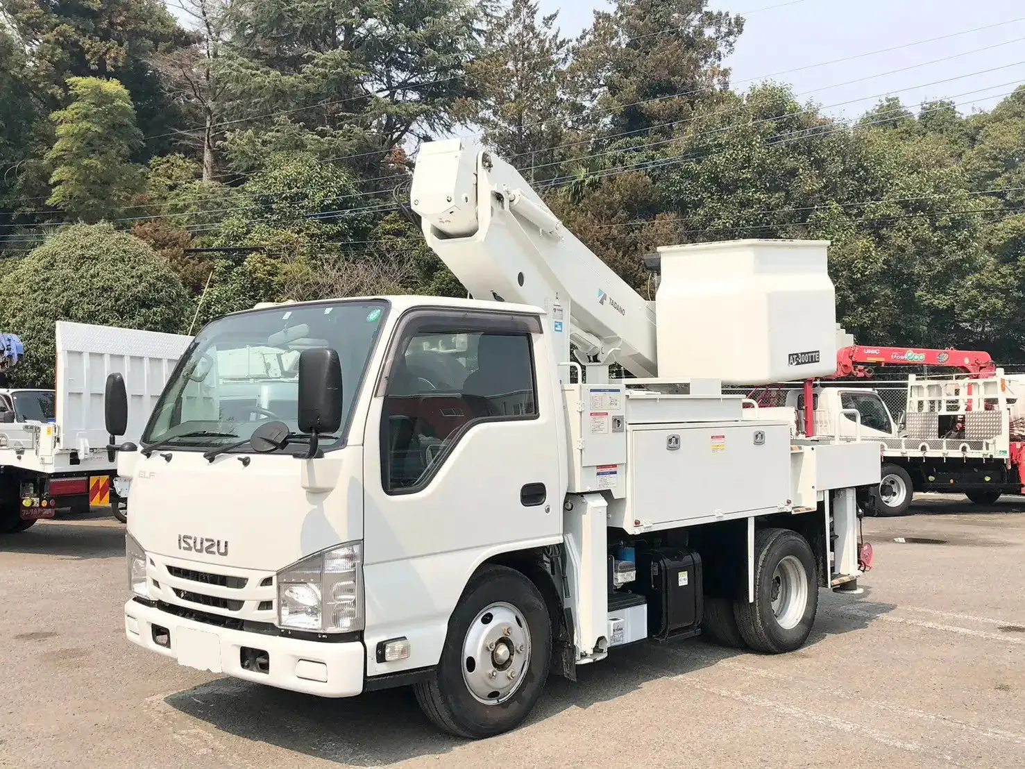 いすゞ エルフ 小型 高所・建柱車 高所作業車 電工仕様 の中古トラック【車両No.185149】