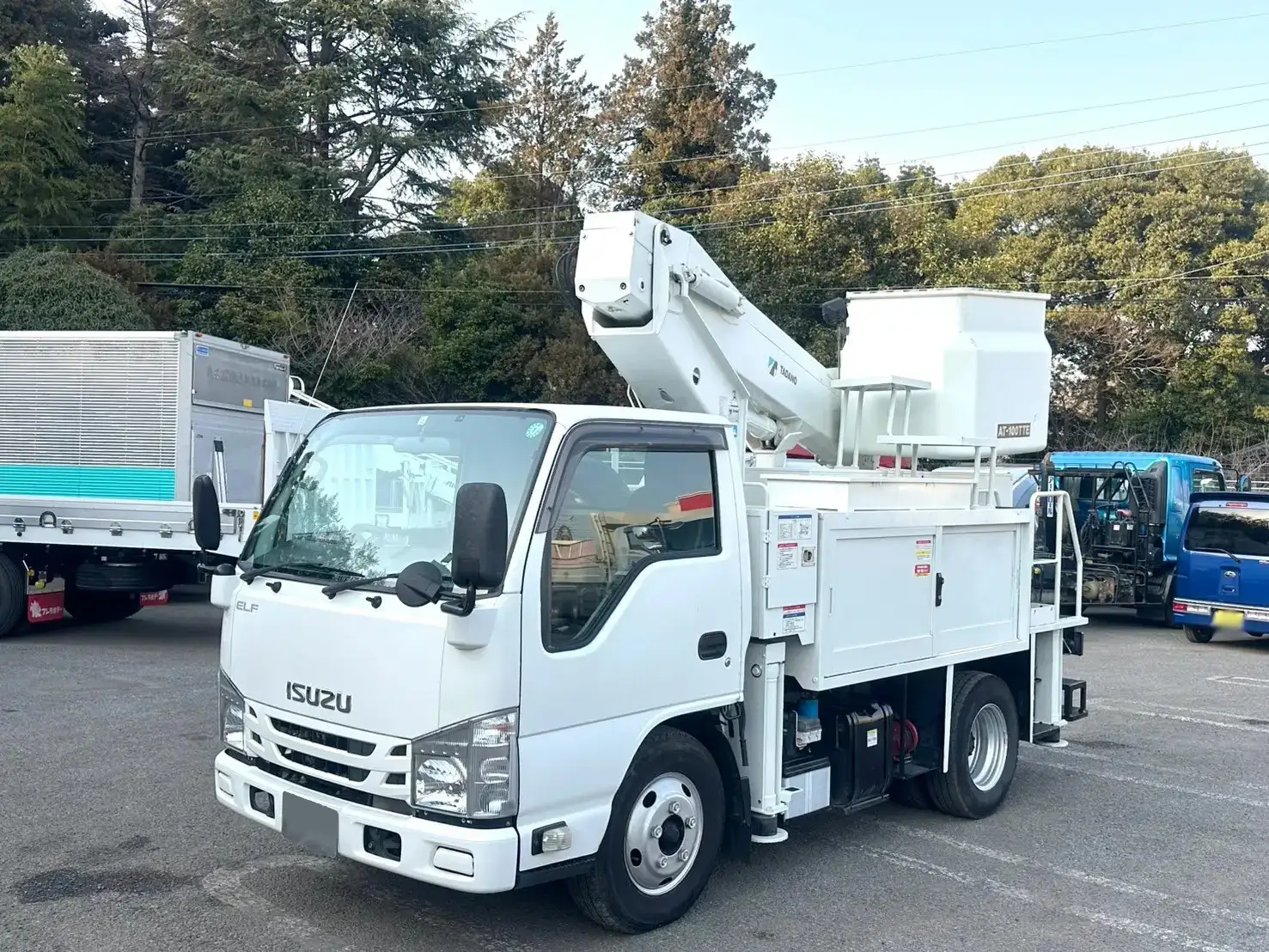 いすゞ エルフ 小型 高所・建柱車 高所作業車 電工仕様 の中古トラック【車両No.185148】