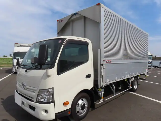 日野 デュトロ 小型 ウイング TPG-XZU722 H30 の中古トラック【車両No.185057】