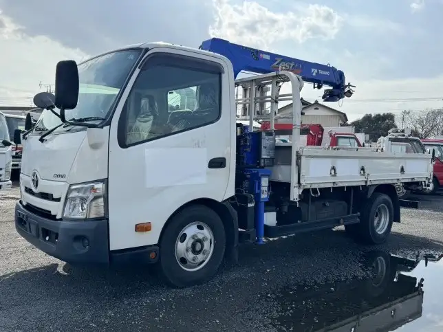 トヨタ ダイナ 小型 クレーン付 3段 ラジコン の中古トラック【車両No.185224】