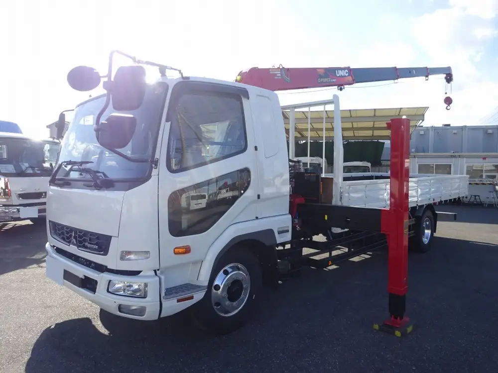 三菱 ファイター 中型/増トン 車両重機運搬 4段クレーン ラジコン の中古トラック【車両No.185389】