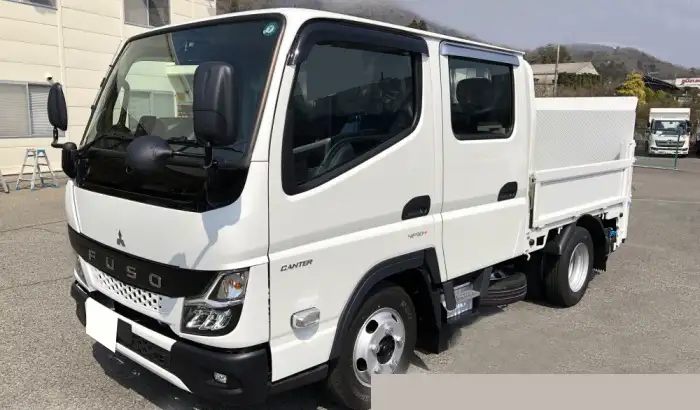 三菱 キャンター 小型 平ボディ Wキャブ パワーゲート の中古トラック【車両No.185391】